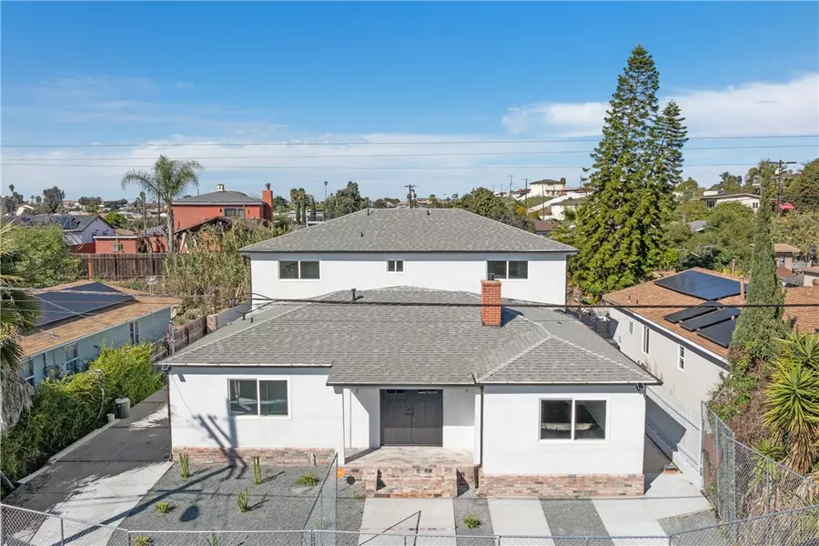 5206 La Paz Drive, San Diego, CA 92114