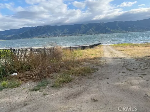 Lake Elsinore, CA 92532,0 Lakeshore