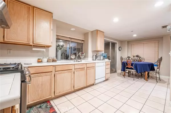 Temecula, CA 92591,39857 Knollridge Drive