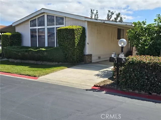 Ontario, CA 91761,1456 E Philadelphia #62