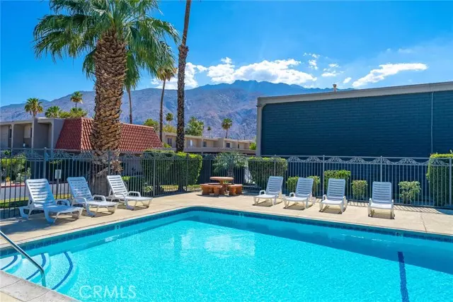 Palm Springs, CA 92262,2252 N Indian Canyon Drive #B