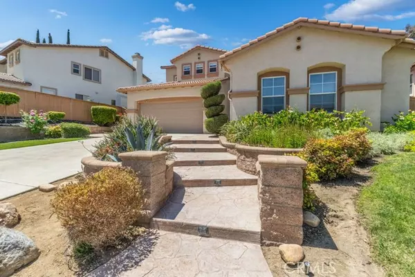 28 Vista Toscana, Lake Elsinore, CA 92532