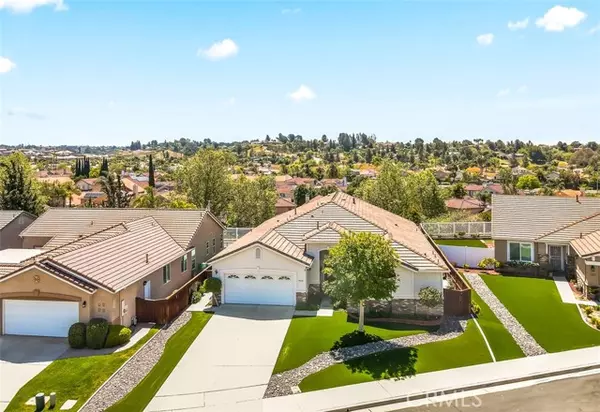 39692 Clos Du Val, Murrieta, CA 92563