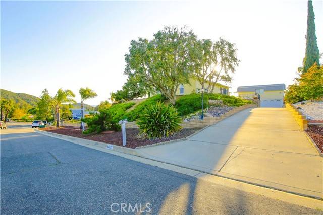 34121 Harrow Hill Road, Wildomar, CA 92595