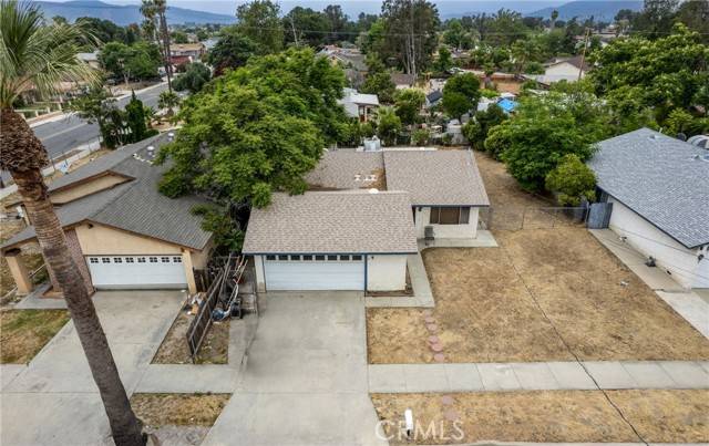 376 S Grand Army Avenue, San Jacinto, CA 92583