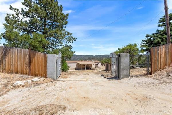 Anza, CA 92539,59420 Reynolds Way