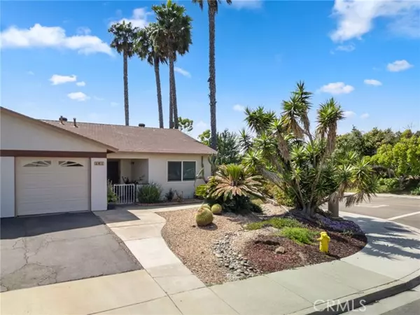 301 San Dimas Avenue, Oceanside, CA 92057