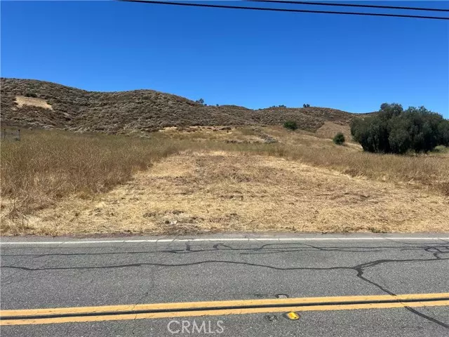 Lake Elsinore, CA 92530,0 Strickland