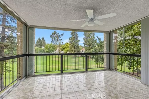 Laguna Woods, CA 92637,5517 Paseo Del Lago #1C