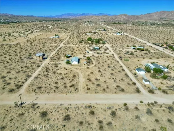 5773 Neptune Road, Joshua Tree, CA 92252