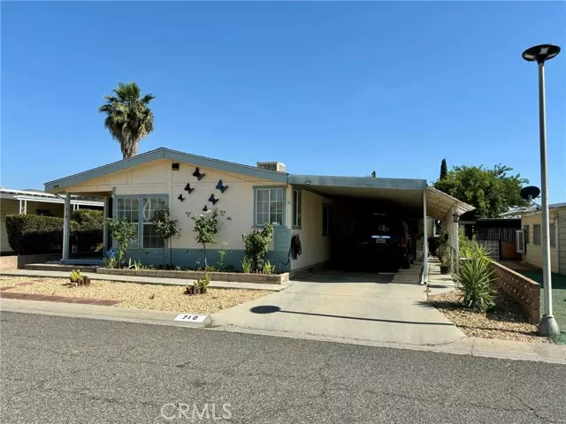 710 Santa Clara Circle, Hemet, CA 92543