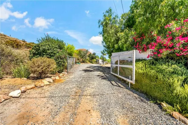 Wildomar, CA 92595,32485 Crooked Arrow Drive