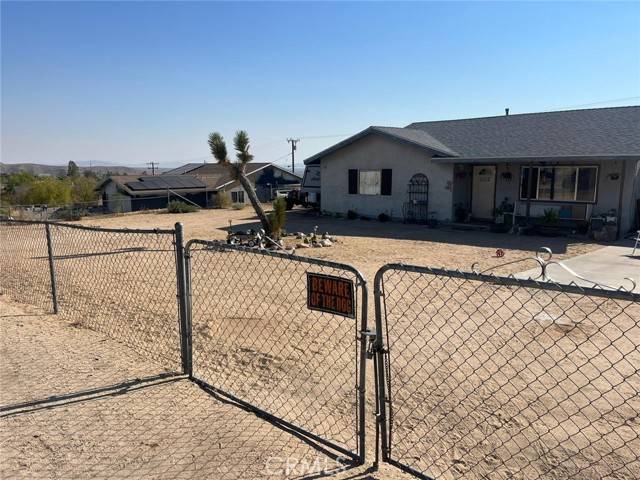 7537 Elwood Street, Joshua Tree, CA 92252