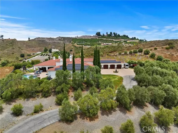 Temecula, CA 92590,25652 El Chaval Place