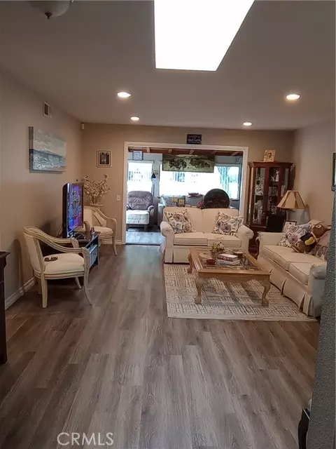 Camarillo, CA 93012,11235 Village11