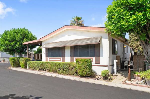 Santee, CA 92071,9255 Magnolia #329