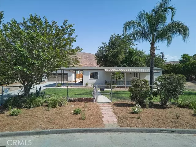 32800 Wesley Street, Winchester, CA 92596