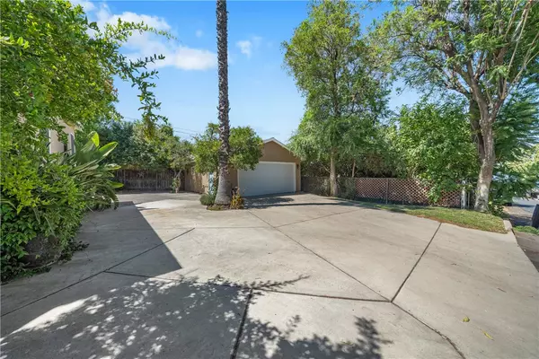 Lake Elsinore, CA 92530,32933 Cedar Drive