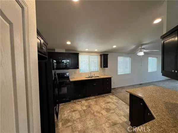 Menifee, CA 92586,27701 Murrieta Rd #20