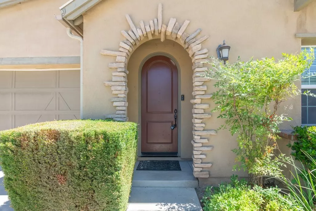 Temecula, CA 92592,46330 Sawtooth Lane