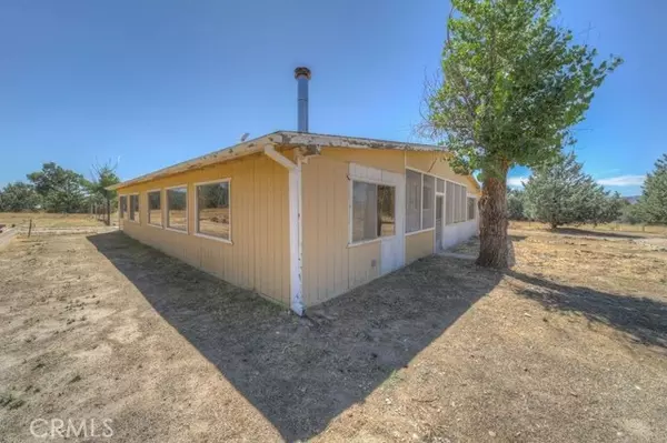 Anza, CA 92539,55743 Mitchell Road