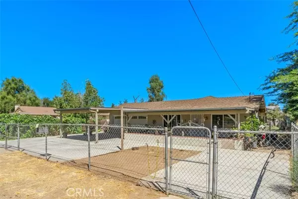 22590 Mountain Avenue, Perris, CA 92570