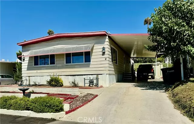 Hemet, CA 92543,1536 S STATE #4