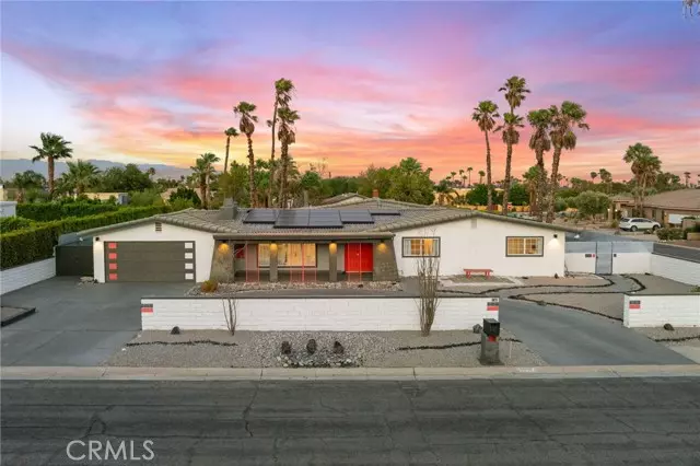 2306 Acacia Rd E, Palm Springs, CA 92262