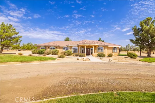 8225 W Avenue C10, Lancaster, CA 93536