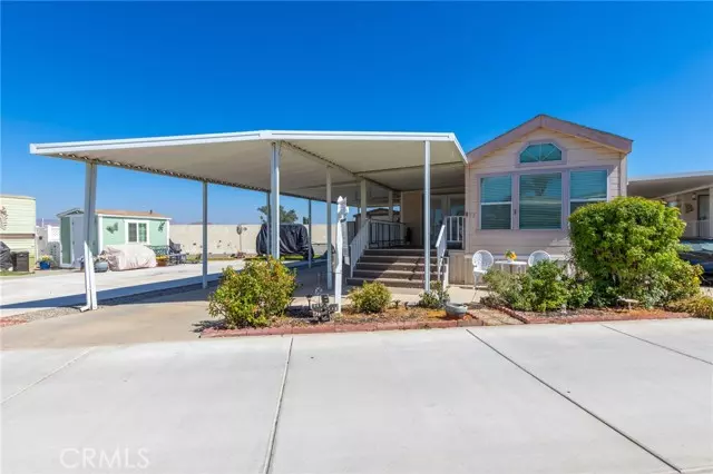 Hemet, CA 92545,1295 S Cawston Avenue #73