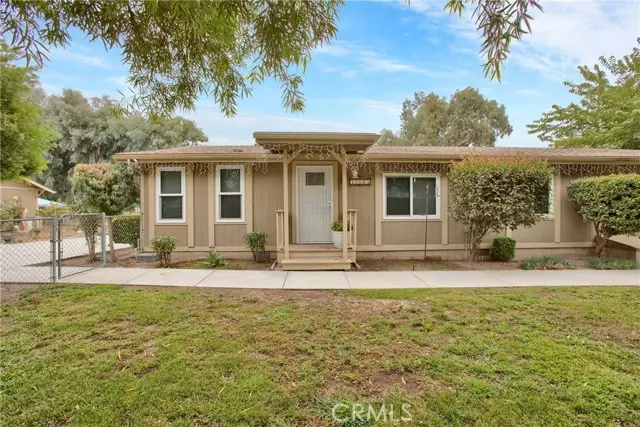 39805 Newport Road, Hemet, CA 92543