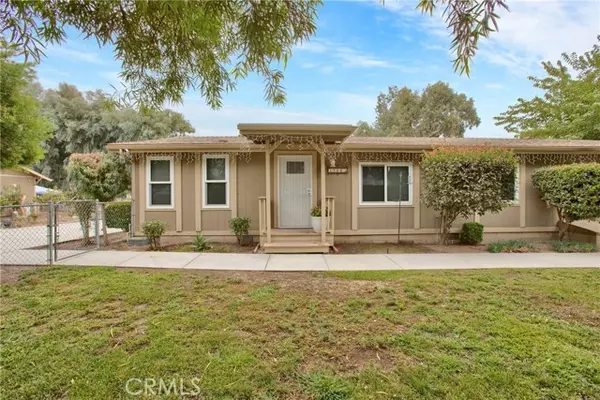 39805 Newport Road, Hemet, CA 92543