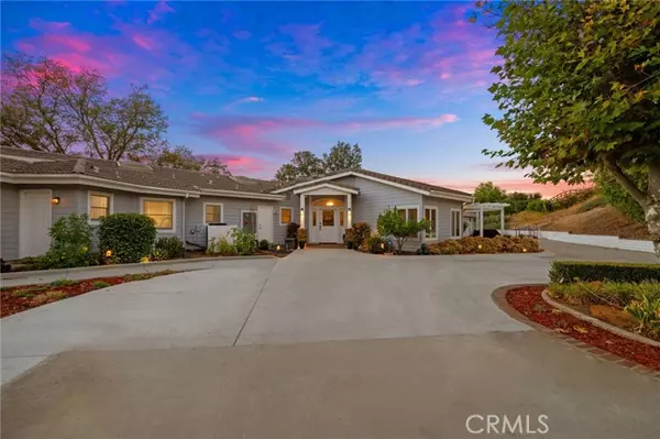 Murrieta, CA 92562,37215 Avenida La Cresta