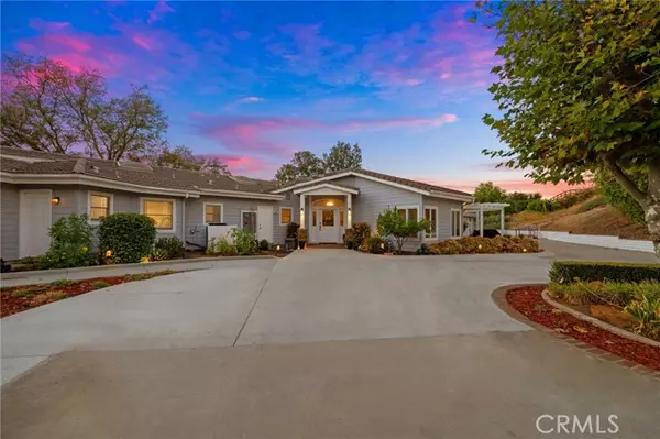 Murrieta, CA 92562,37215 Avenida La Cresta