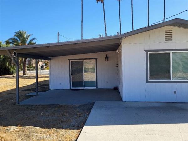 43498 Cedar Avenue, Hemet, CA 92544