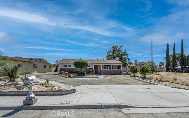 650 E 1st Street, San Jacinto, CA 92583