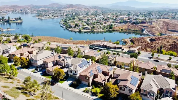 Lake Elsinore, CA 92532,19 Plaza Modena