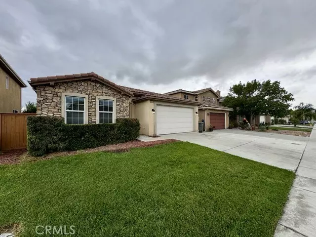 35627 Denver Circle, Winchester, CA 92596