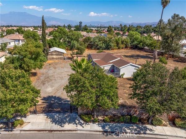 724 Brisbane Street, Hemet, CA 92545