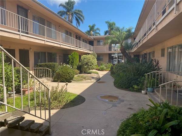 527 Cedar Avenue #1F, Long Beach, CA 90802