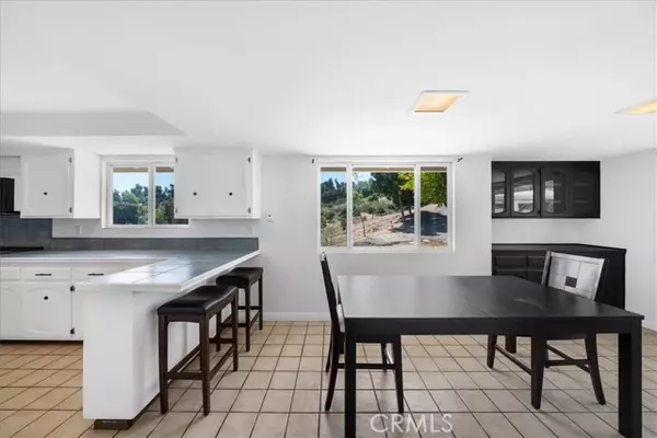 Escondido, CA 92026,9580 W Lilac Road