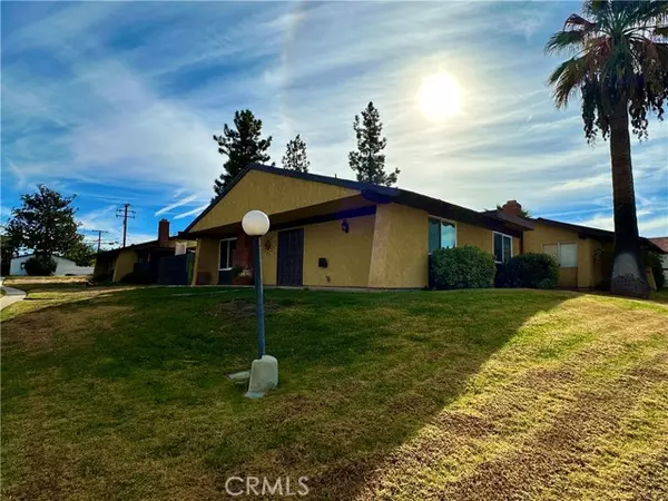 416 E Thornton Avenue, Hemet, CA 92543