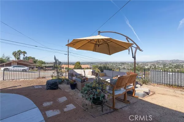 La Mesa, CA 91941,7990 Cinnabar Drive