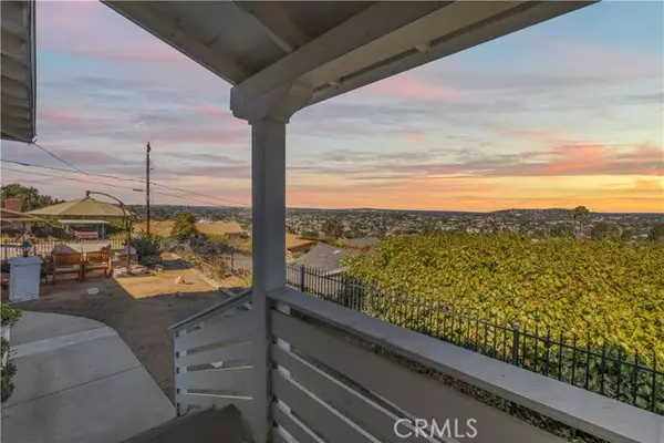 7990 Cinnabar Drive, La Mesa, CA 91941