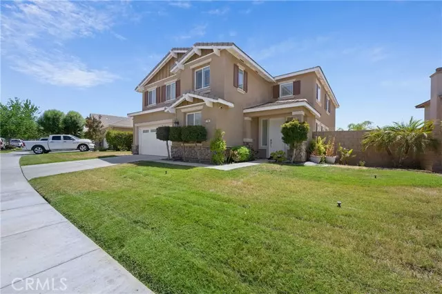 744 Suncup Circle, Hemet, CA 92543