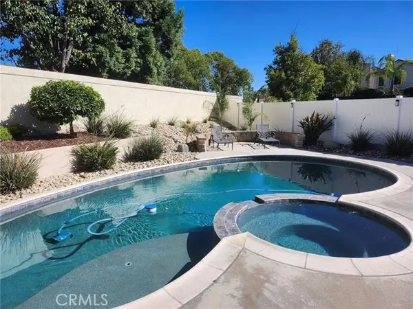 31602 Calle Los Padres, Temecula, CA 92592