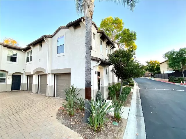 Murrieta, CA 92563,39246 Mango Bay