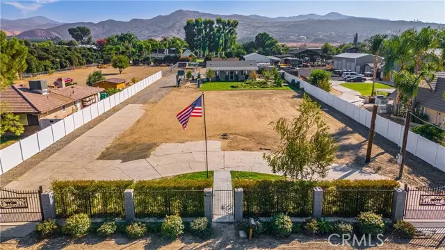 43135 Johnston Avenue, Hemet, CA 92544