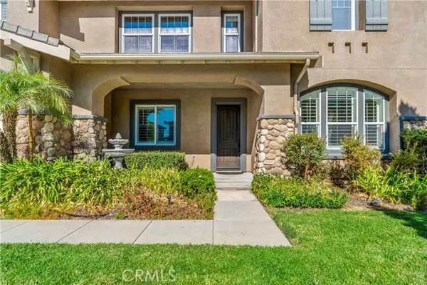 Riverside, CA 92503,16665 S Peak Court