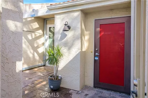 6203 Caminito Araya, San Diego, CA 92122